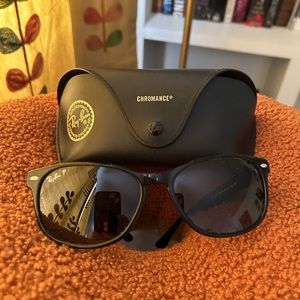 Polarized sunglasses